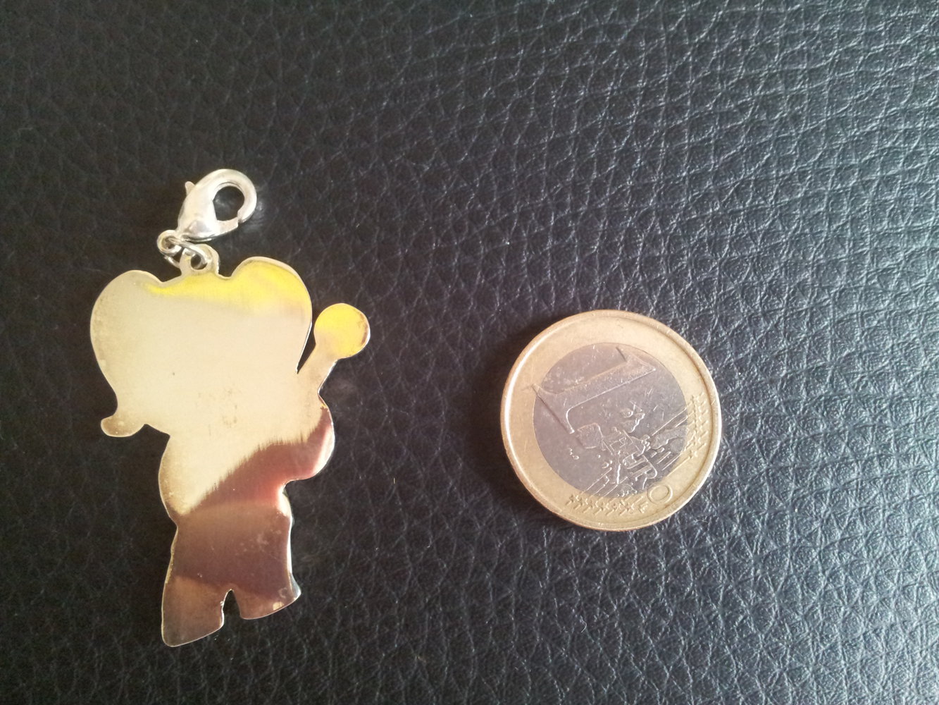 Modeschmuck Kettenanhänger Mädchen mit Gitarre NEU