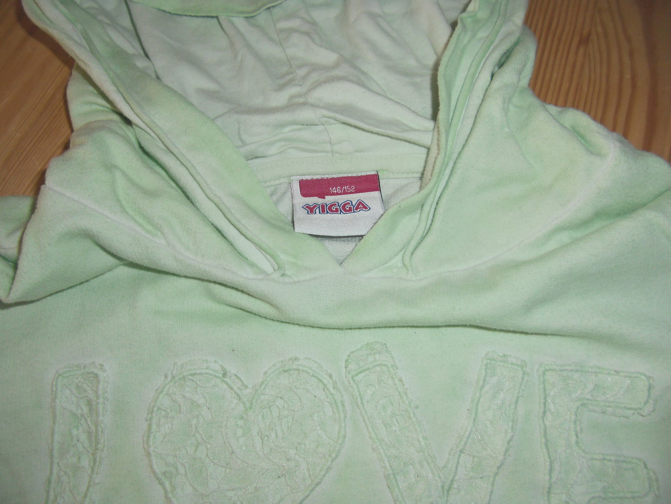 Yigga- tolles Kapuzenshirt Gr.146/152  