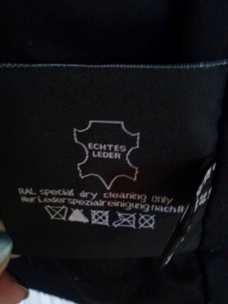 Schwarze Echtleder Jacke