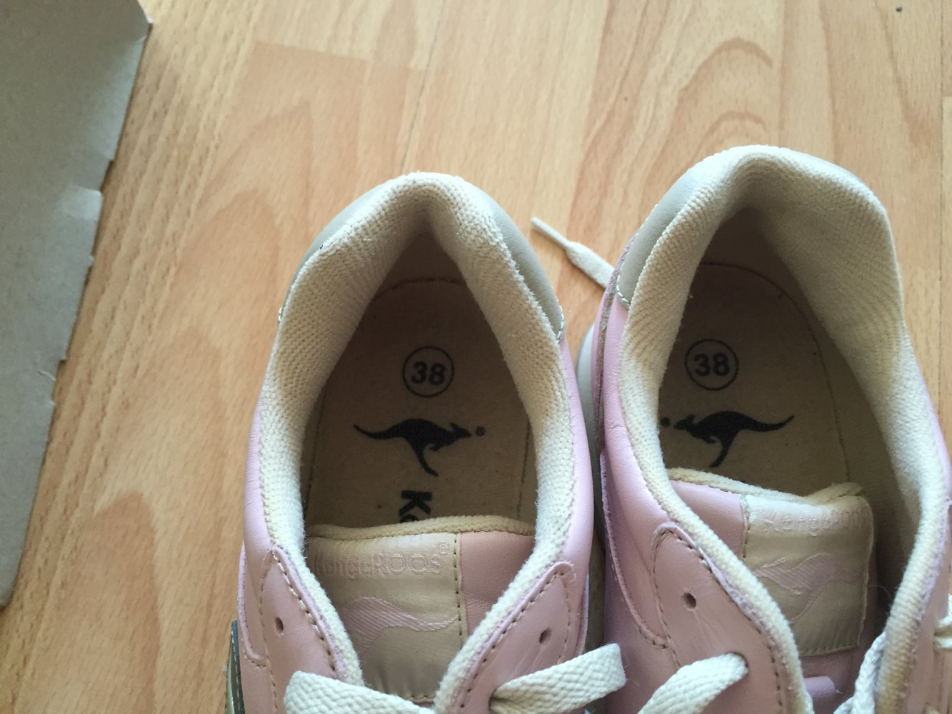 Sneaker rosa Kangaroos