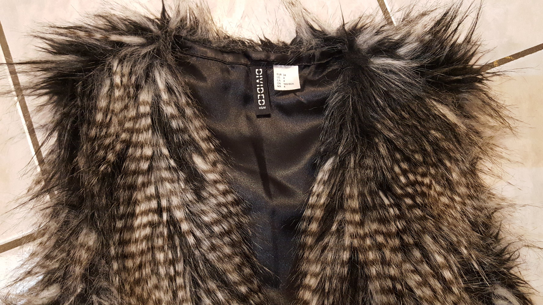 H&M, Weste, Fellweste, Kunstfell, Felljacke, Jacke, Sommer,Outfit