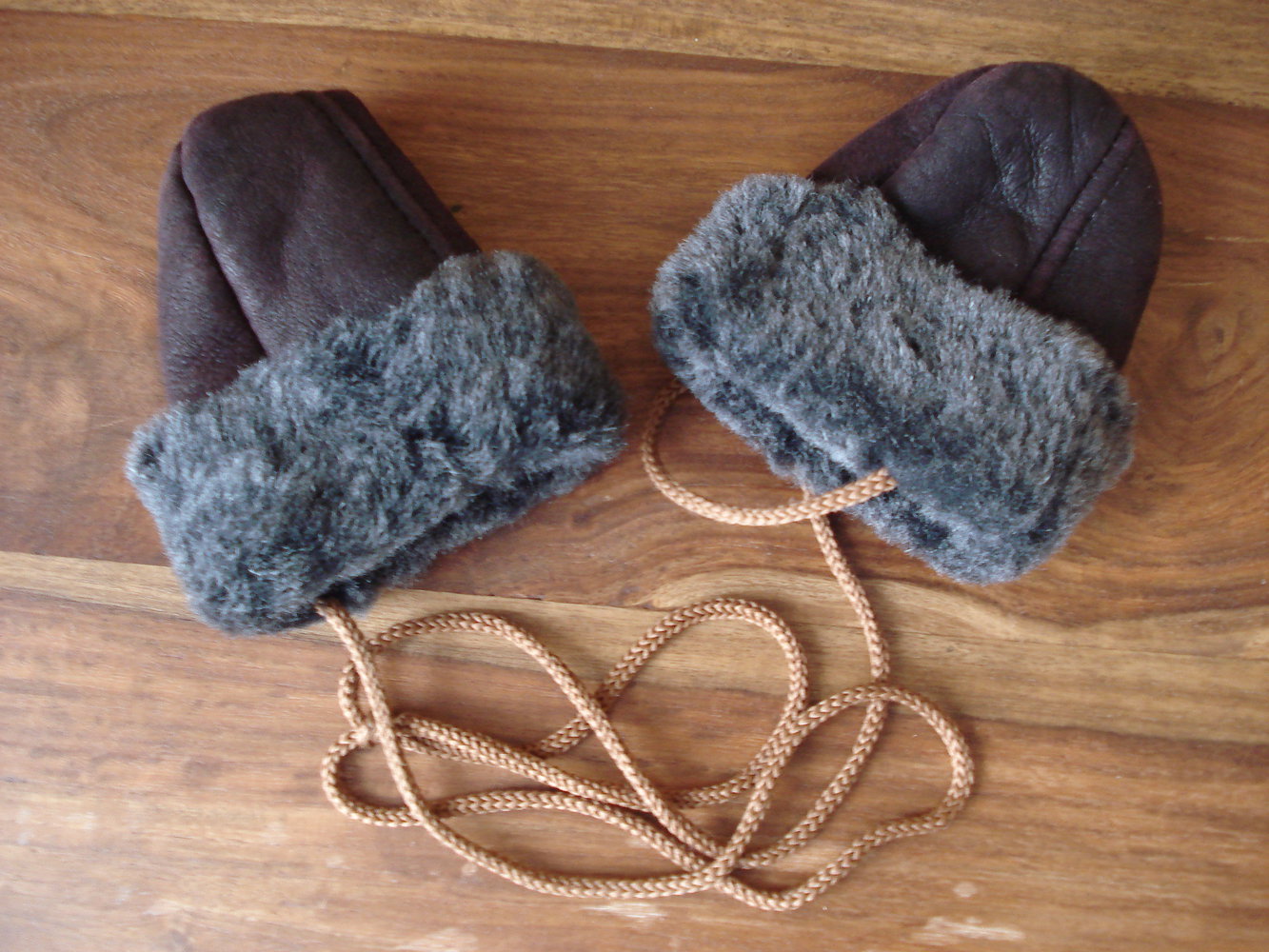 braune Leder-/Wollhandschuhe