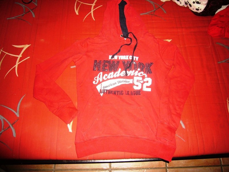 Kapuzen Sweat shirt Gr.M Clockhouse