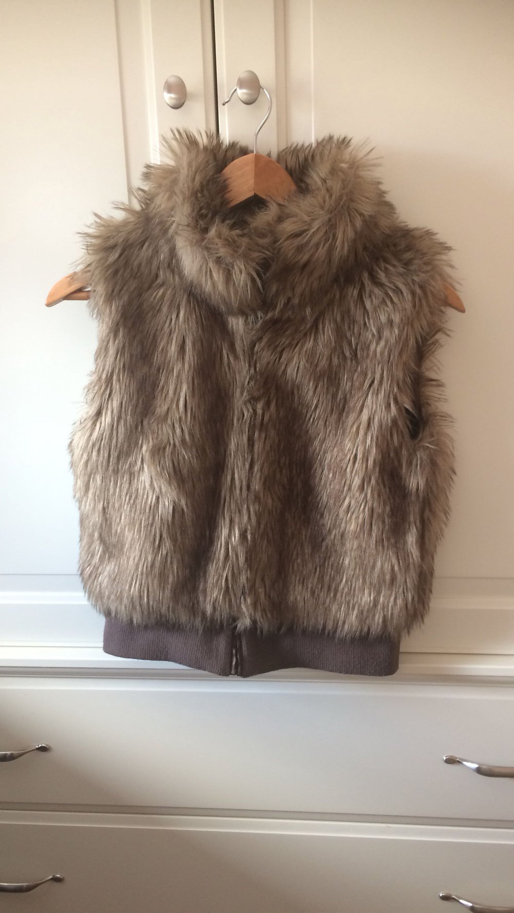 Fellweste braun von  H&M