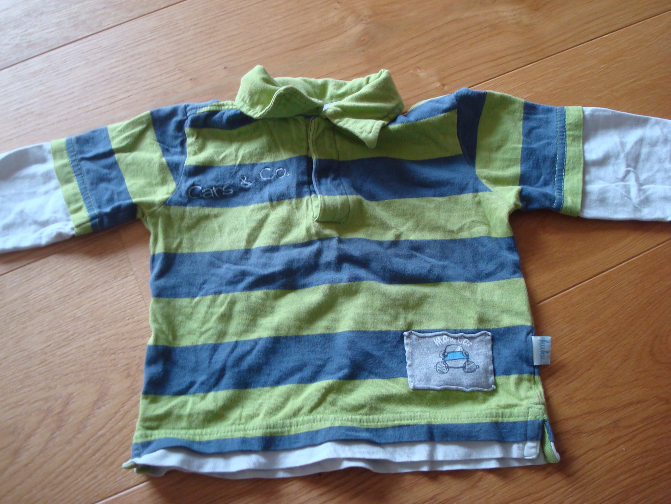 2 Langarmshirts / Pullover in Grün