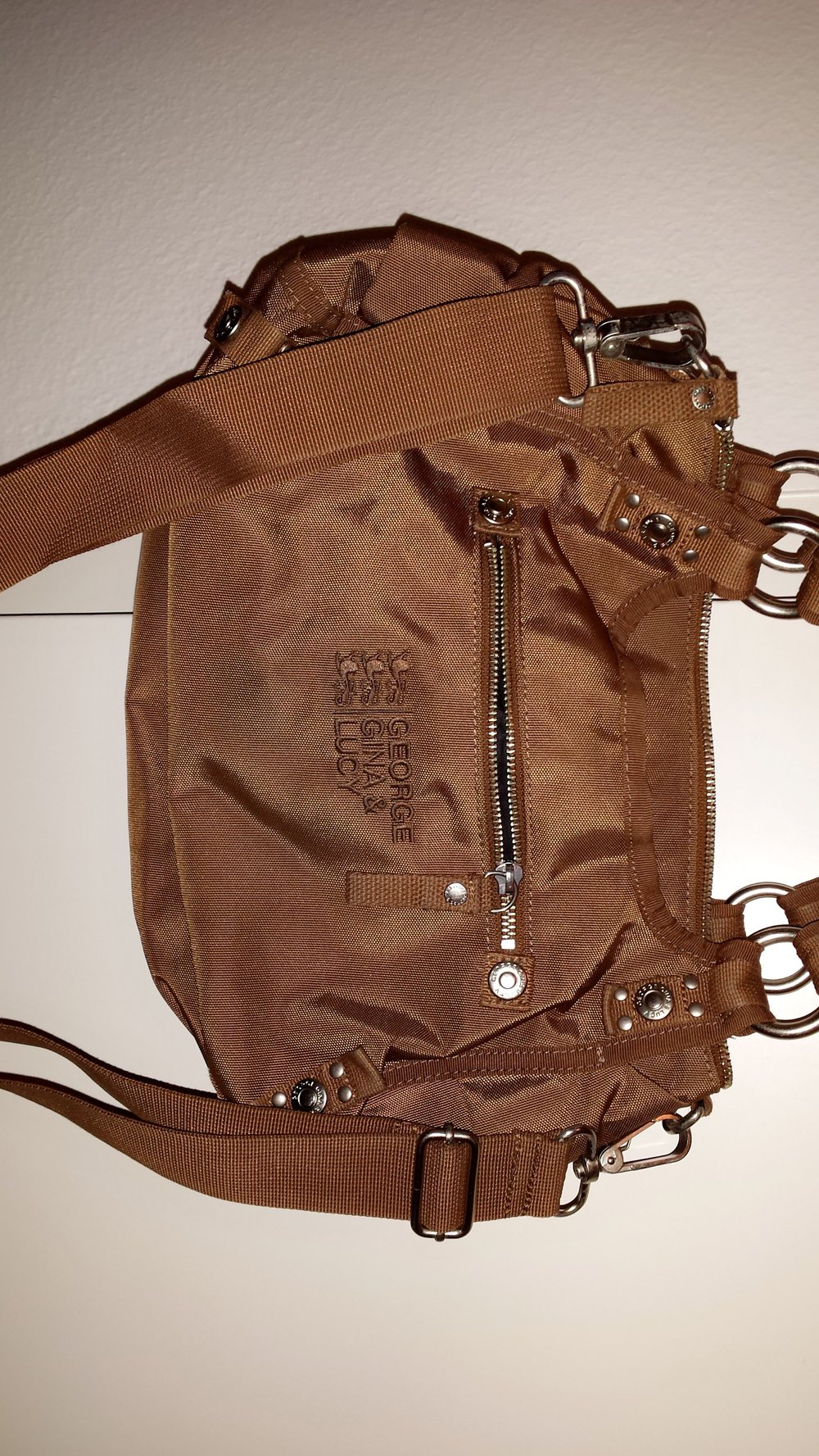 GGL George Gina & Lucy Tasche 