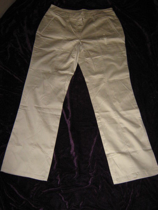  NEU * Edel * Stickerei * Freizeit * Business * DESIGNER * Marlene- Style * Hose * Gr. 42/ M * cremé- beige- nude *