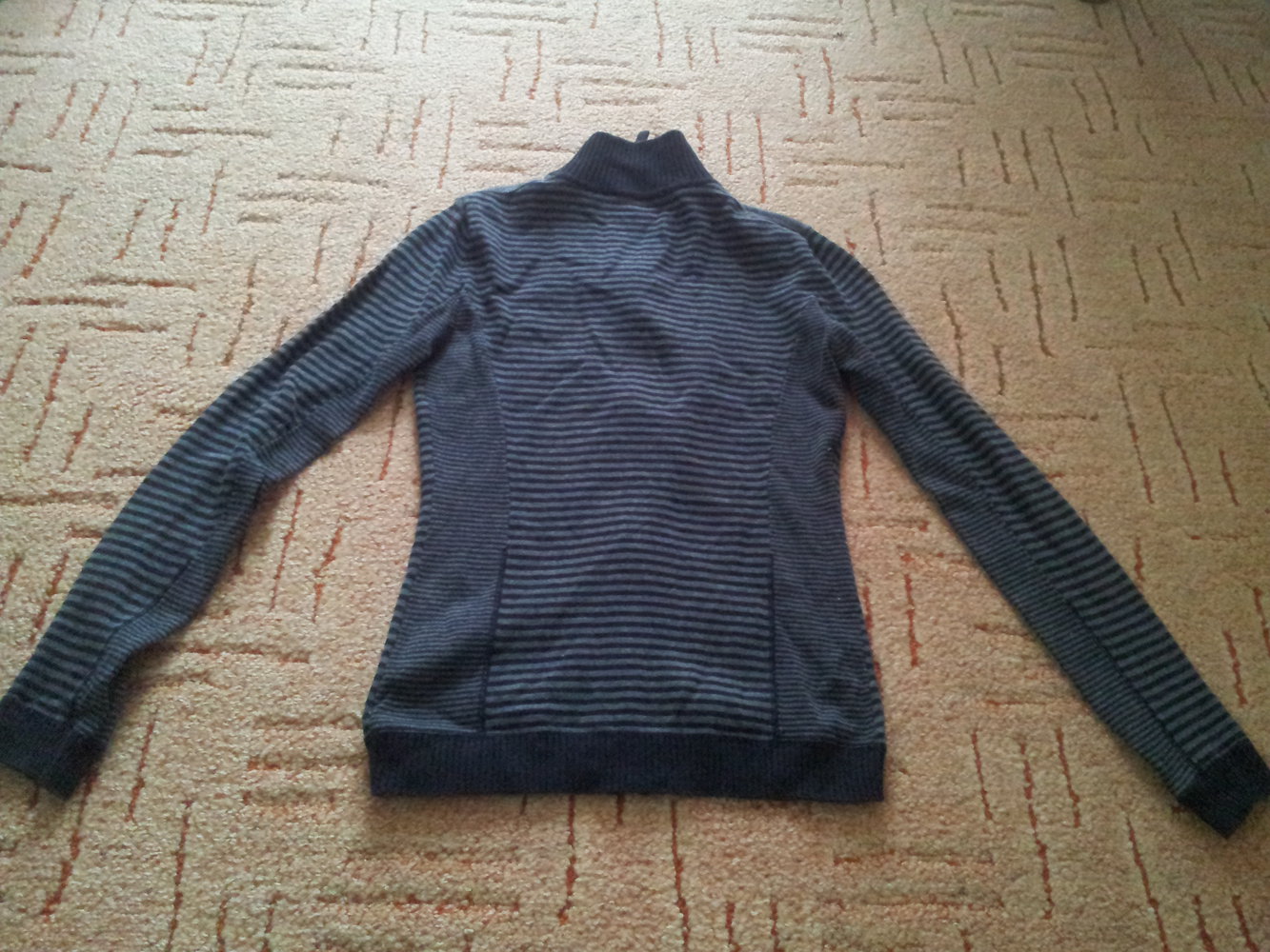 Sweat Jacke schwarz grau Streifen Timezone Gr. XS S Cut-Outs