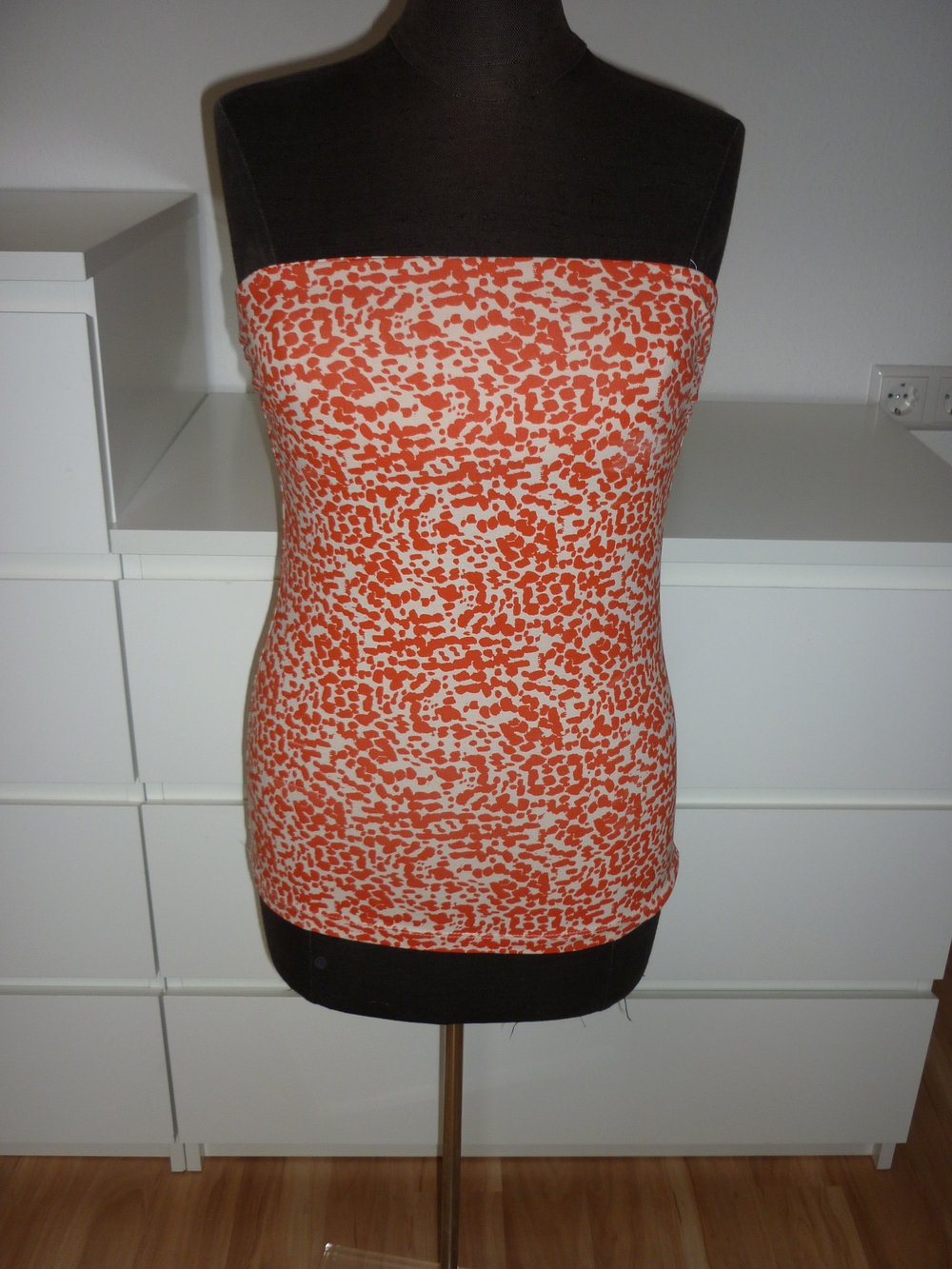 H&M Bandeau Tube Top rot weiß gemustert Größe S 34 36 