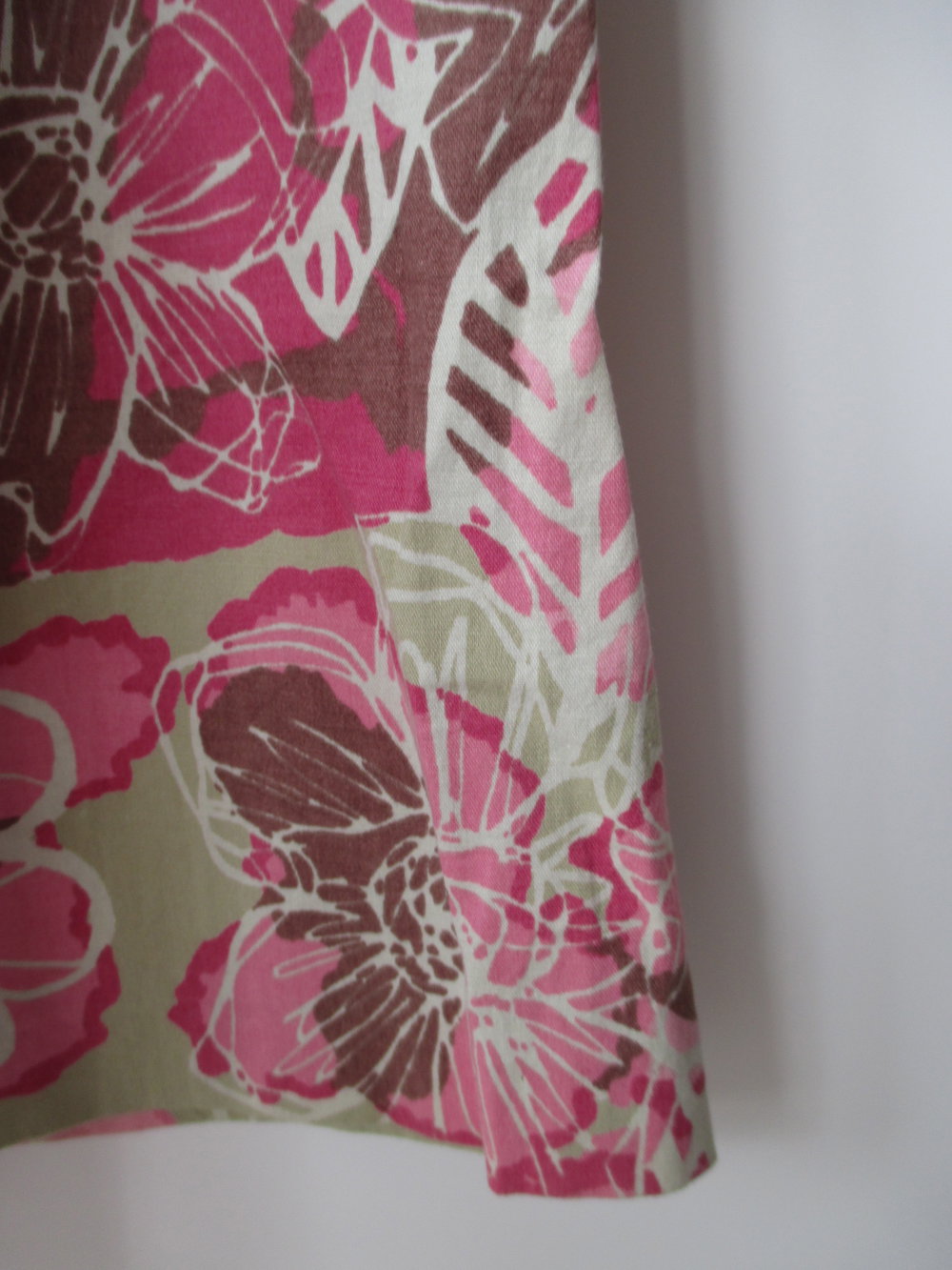 Promod, zuckersüßer schwingender Frühlingsrock, grün - rosa, Gr. 34mit Kellerfalten