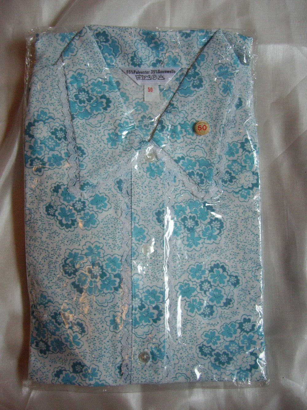 Blumenmuster-Schlafanzug aus guter alter Zeit! Blau-türkis-weiß! Original verpackt