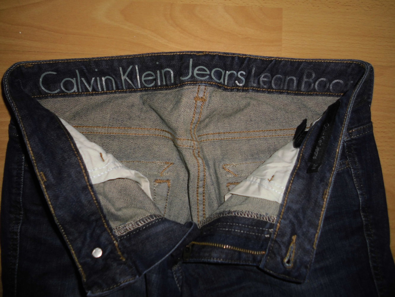 Calvin Klein Jeans - Größe 29/8 - TOP-Zustand - Lean Boot