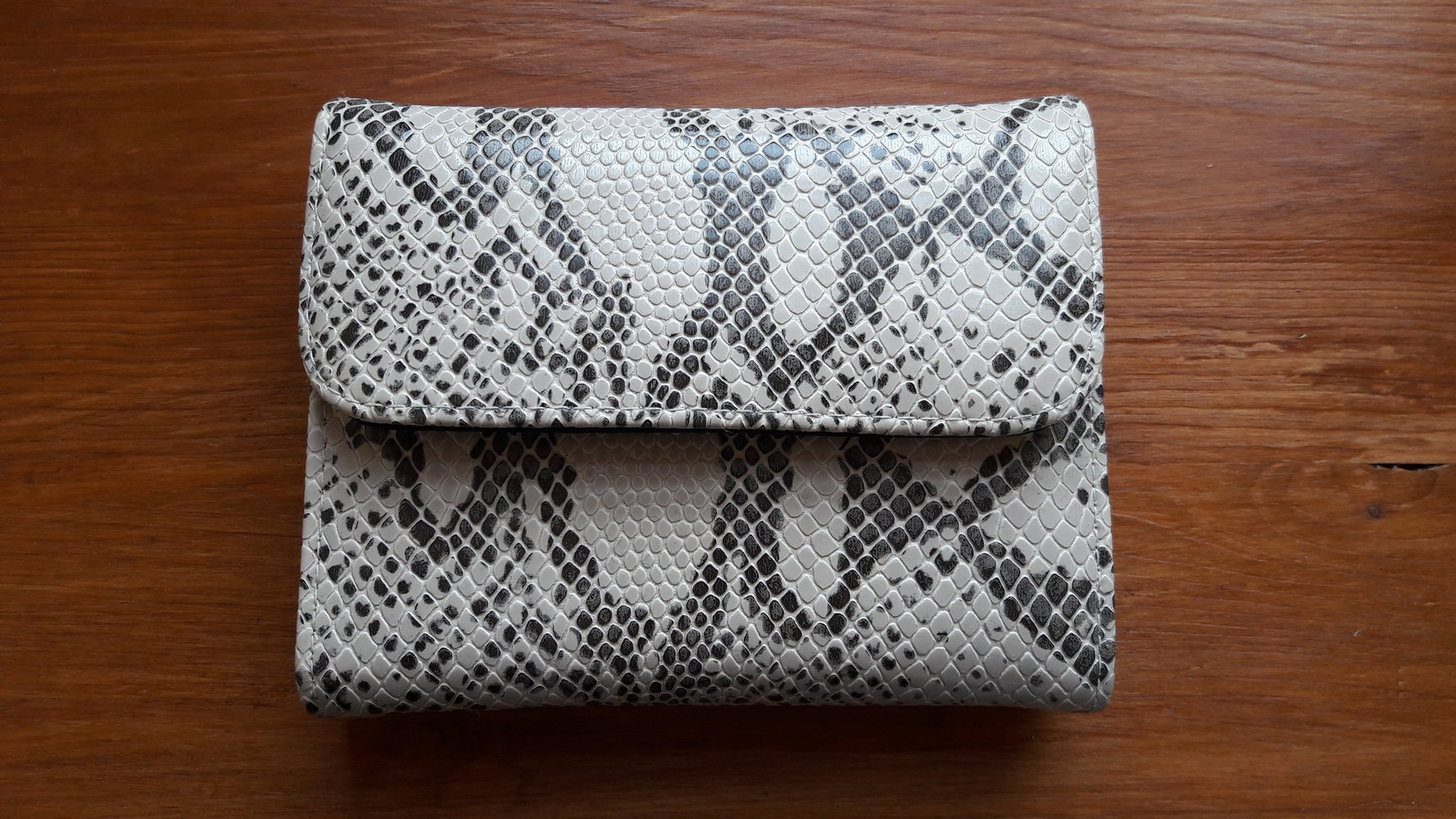Portemonnaie Schlangenlederoptik
