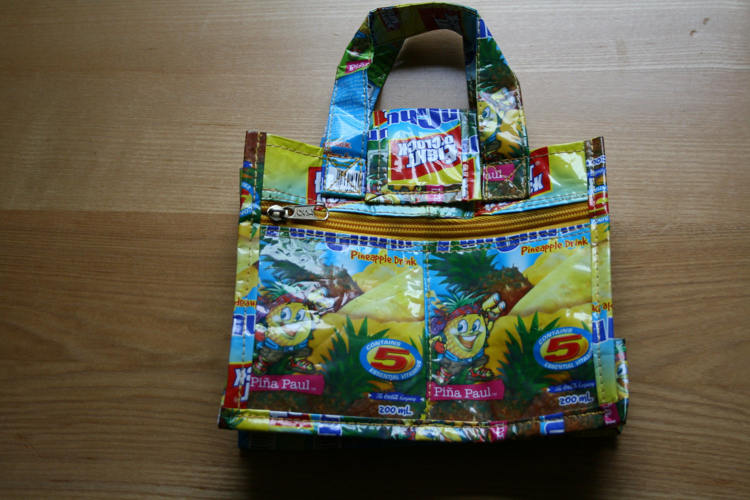 Tetra Pak Tasche Handtasche Unikat aus Getränkekarton