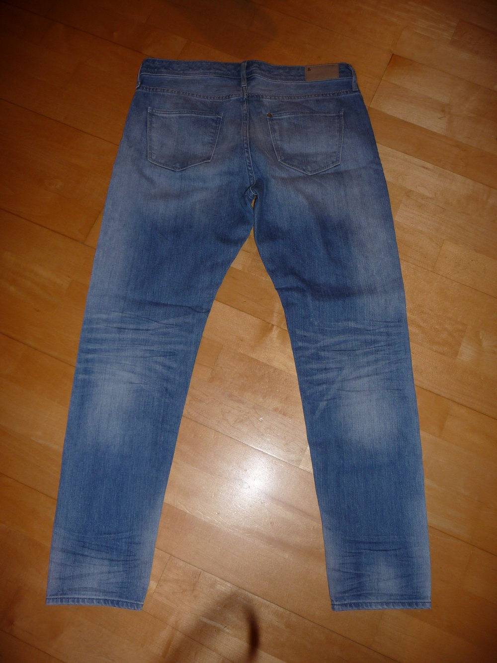 Schöne Jeanshose von H&M & Denim, Größe 28/32