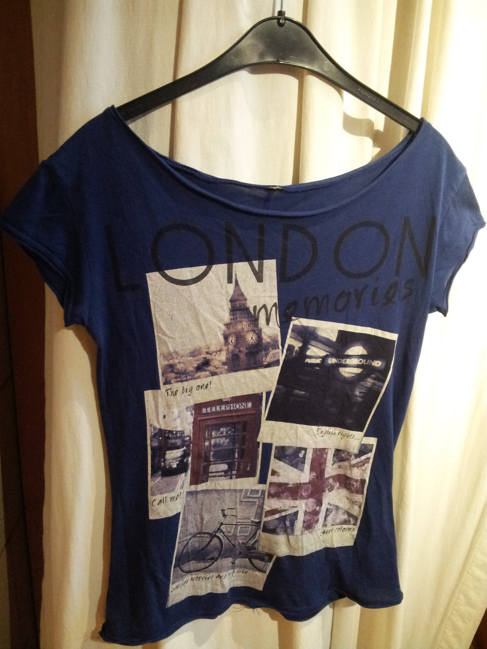 Blaues Shirt mit London Bildern Gr S