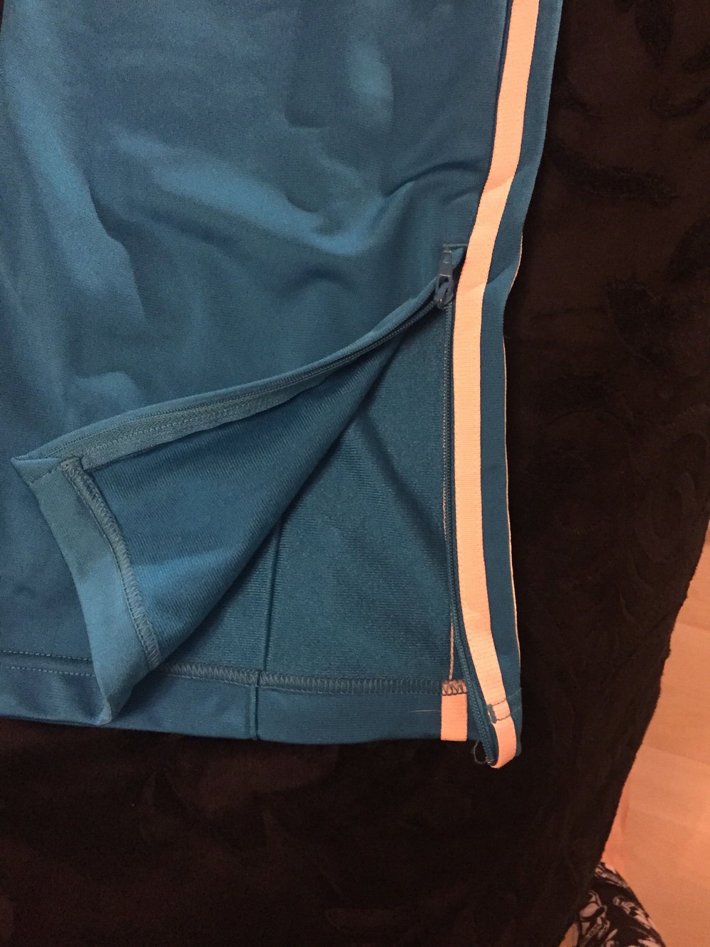 Adidas Trainingshose / Jogginghose Gr.40 * türkis