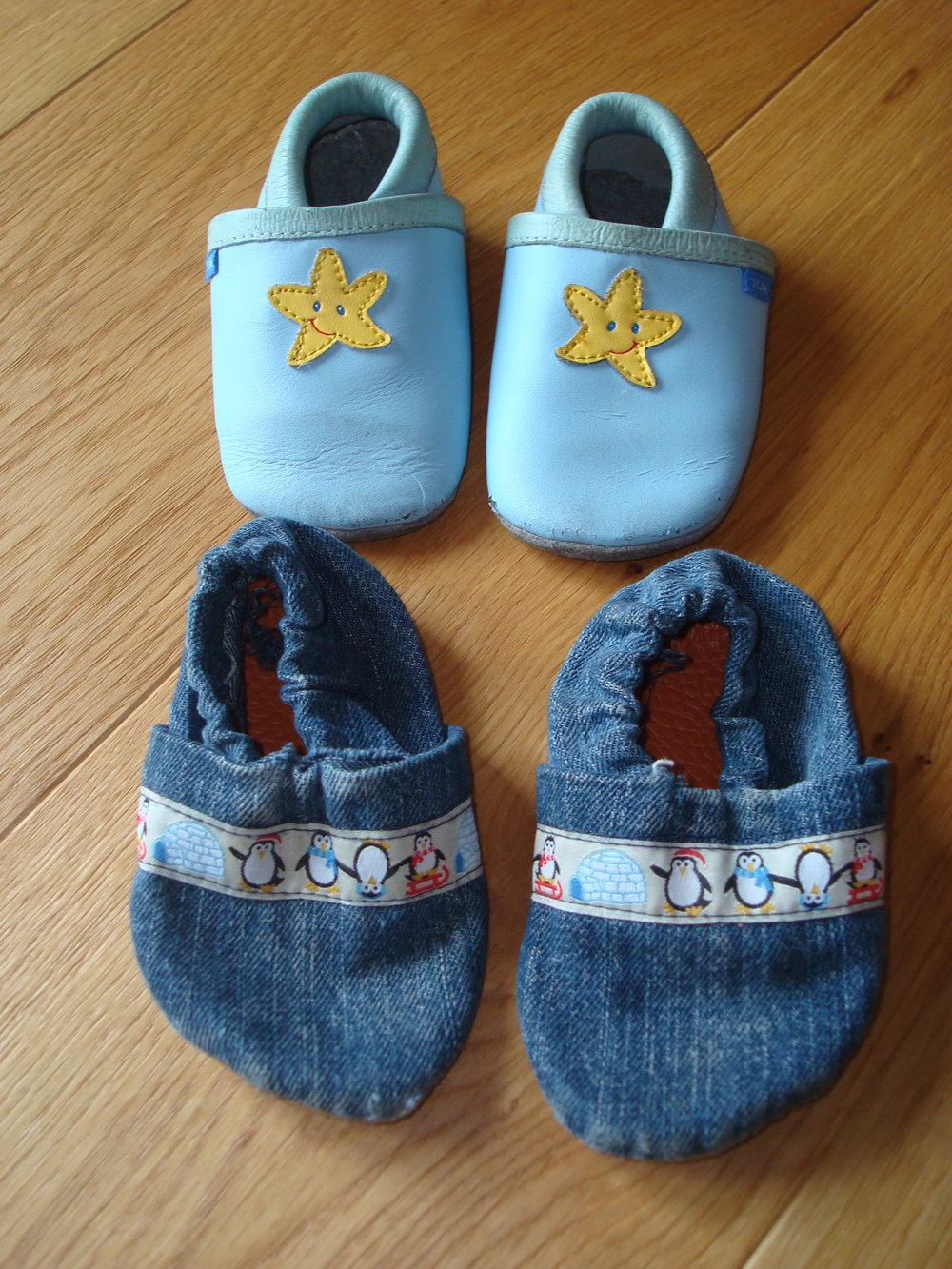2 Paar Babyschuhe Karbbelschuhe