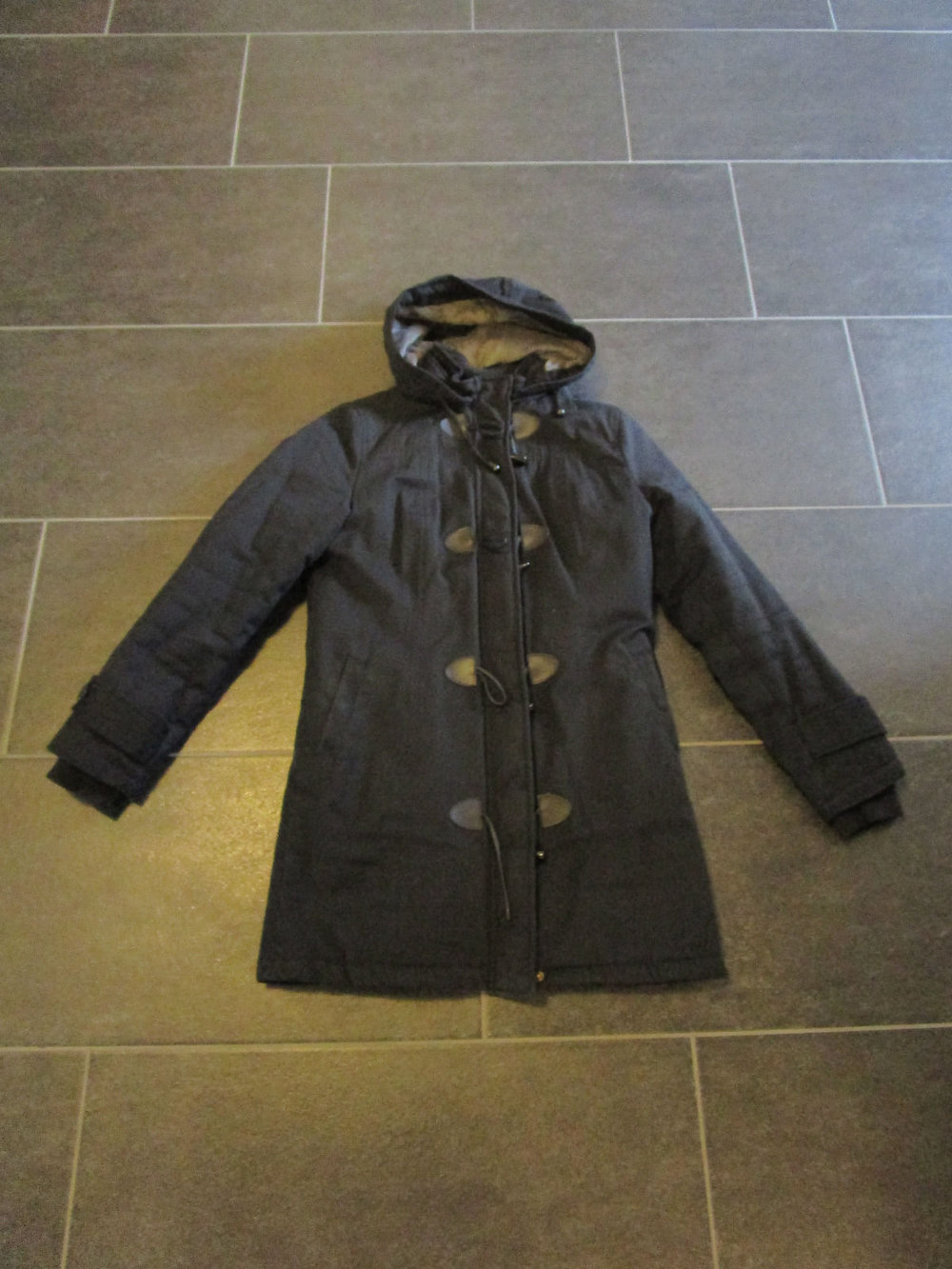 Wintermantel von der Marke Flashlights, schwarz, Größe 36