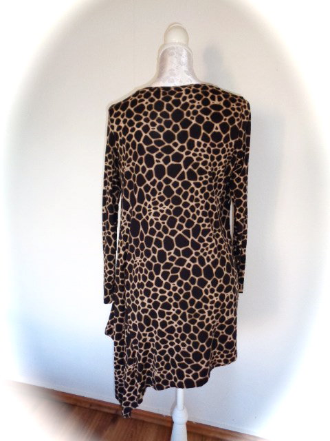 Monki Kleid Leoprint asymmetrisch von Monki