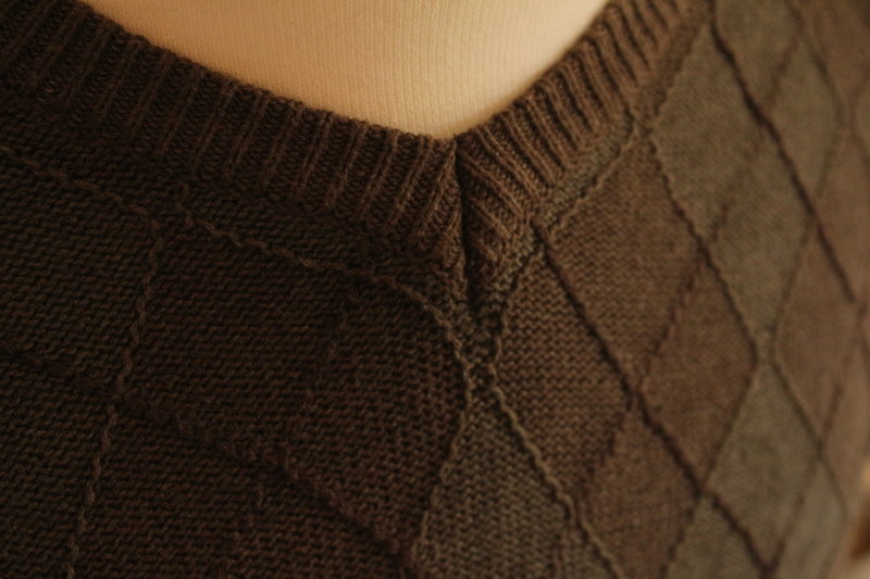 Pullover von XG grün braun oldschool Größe L