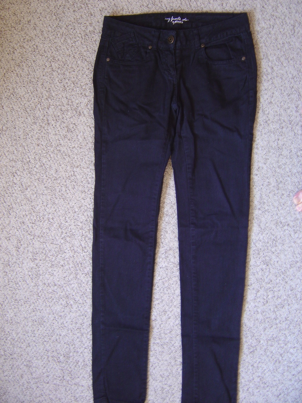 schwarze Jeans