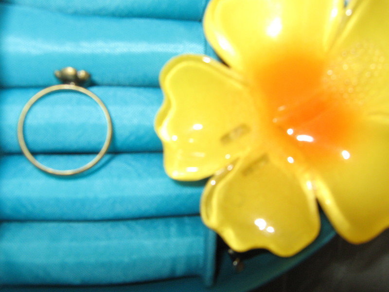 NEU Flower- Power Blüten mit Strass- Kristalle Stein Stein RING Gold- farben