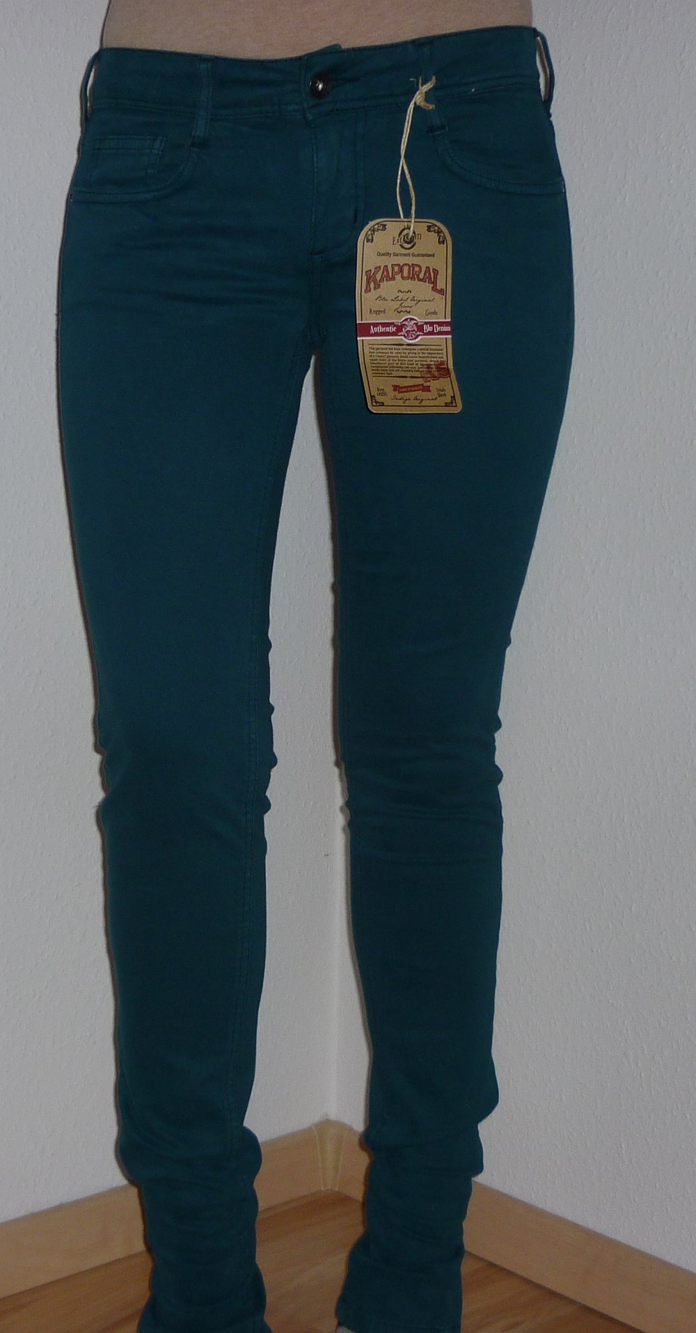 NEU Kaporal super skinny Jeans Größe W 27 dunkelgrün