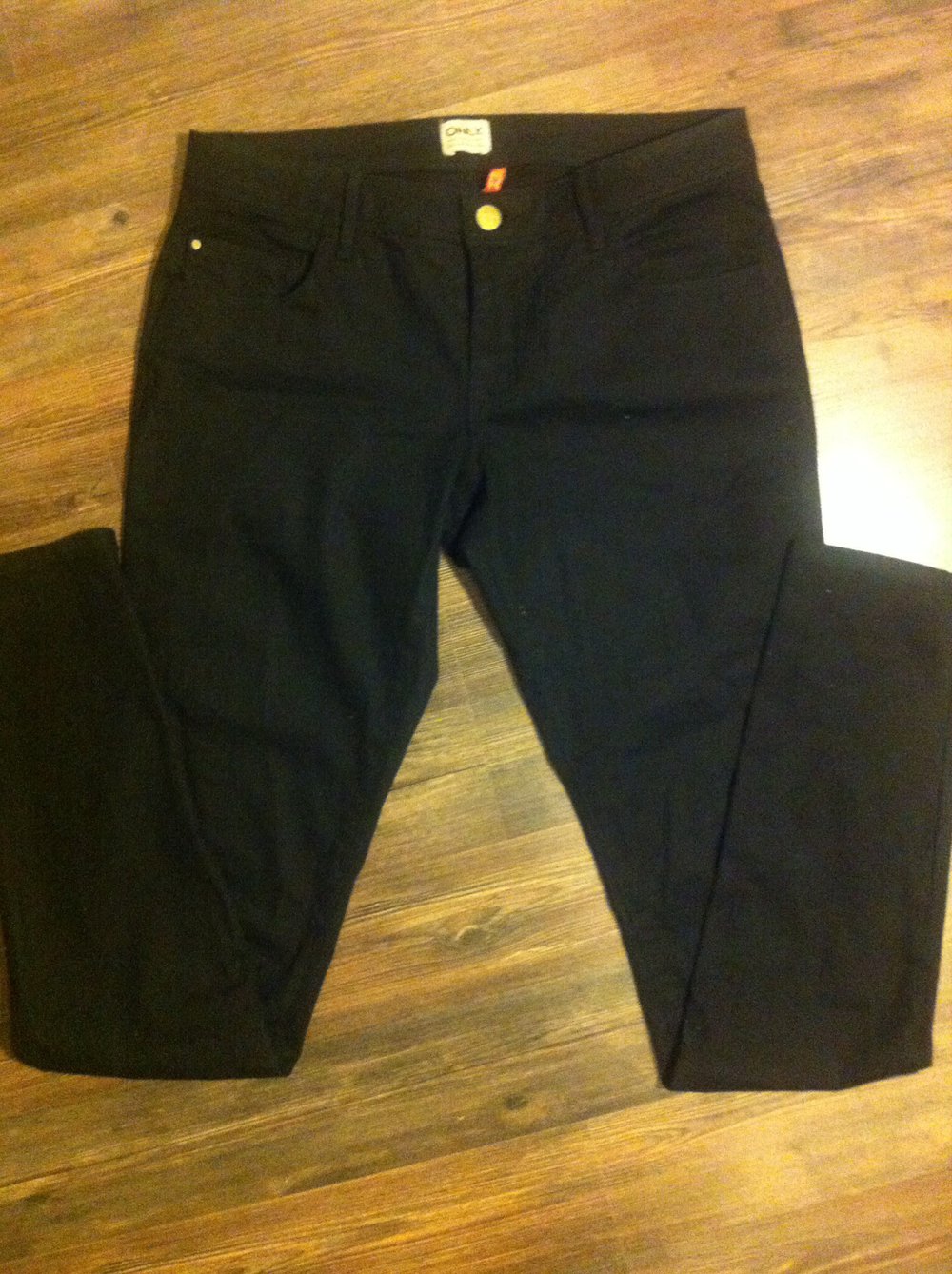 NEUE Schwarze Jeans von only 