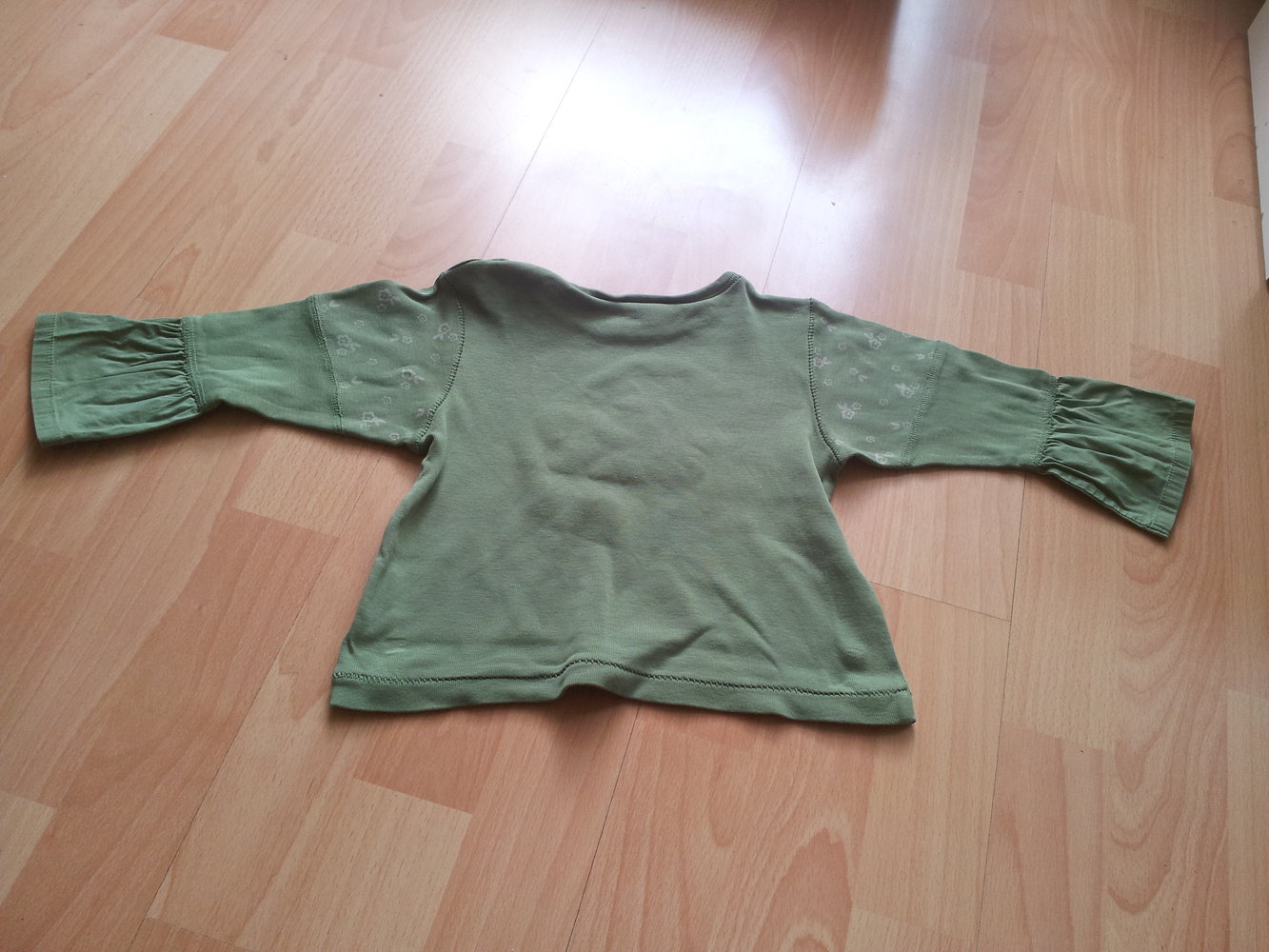  Pullover Esprit Gr. 86 dunkelgrün khaki Trompetenärmel 