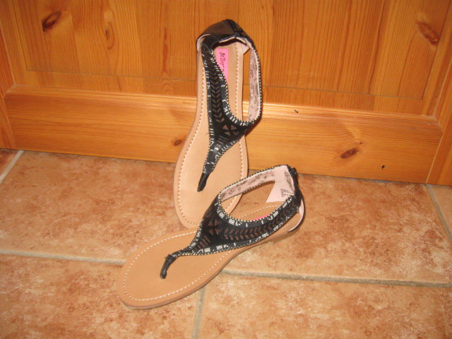 *** Fiffige ~ Zehentrenner ~ Bequem ***