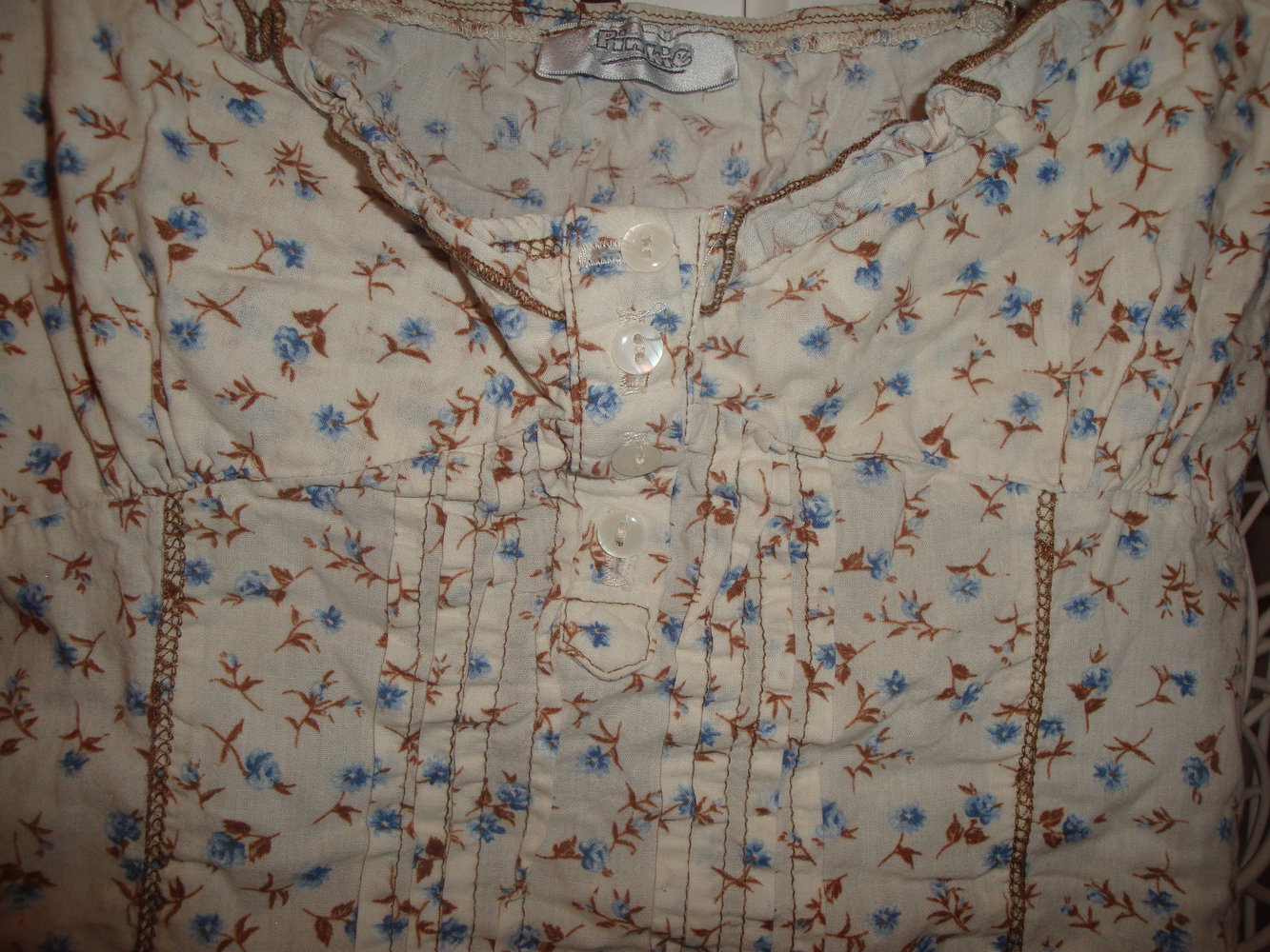 süßes Blümchentop