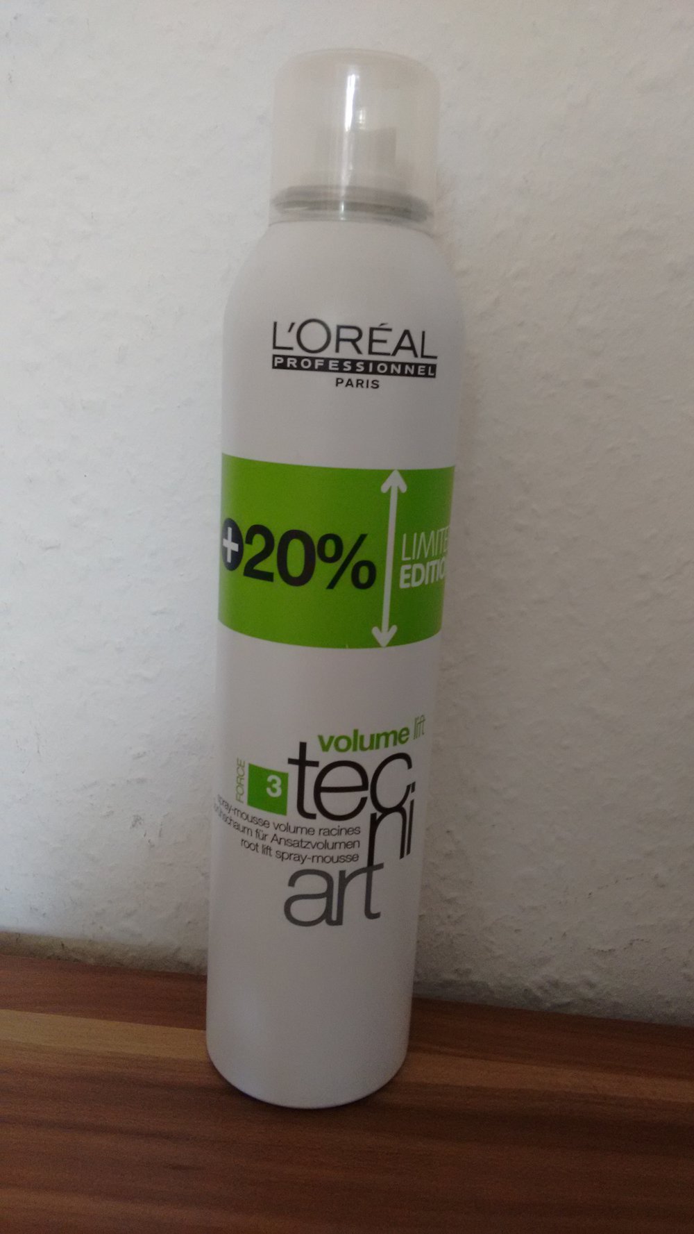 L'Oréal Professionnel: Volume lift techni.art Sprühschaum für Ansatz Volumen / Root Lift Spay-mousse