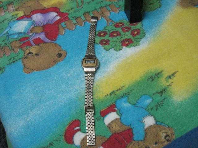 *** Uhrenliebhaber aufgepasst ~ Die 80-ziger lassen grüßen ***