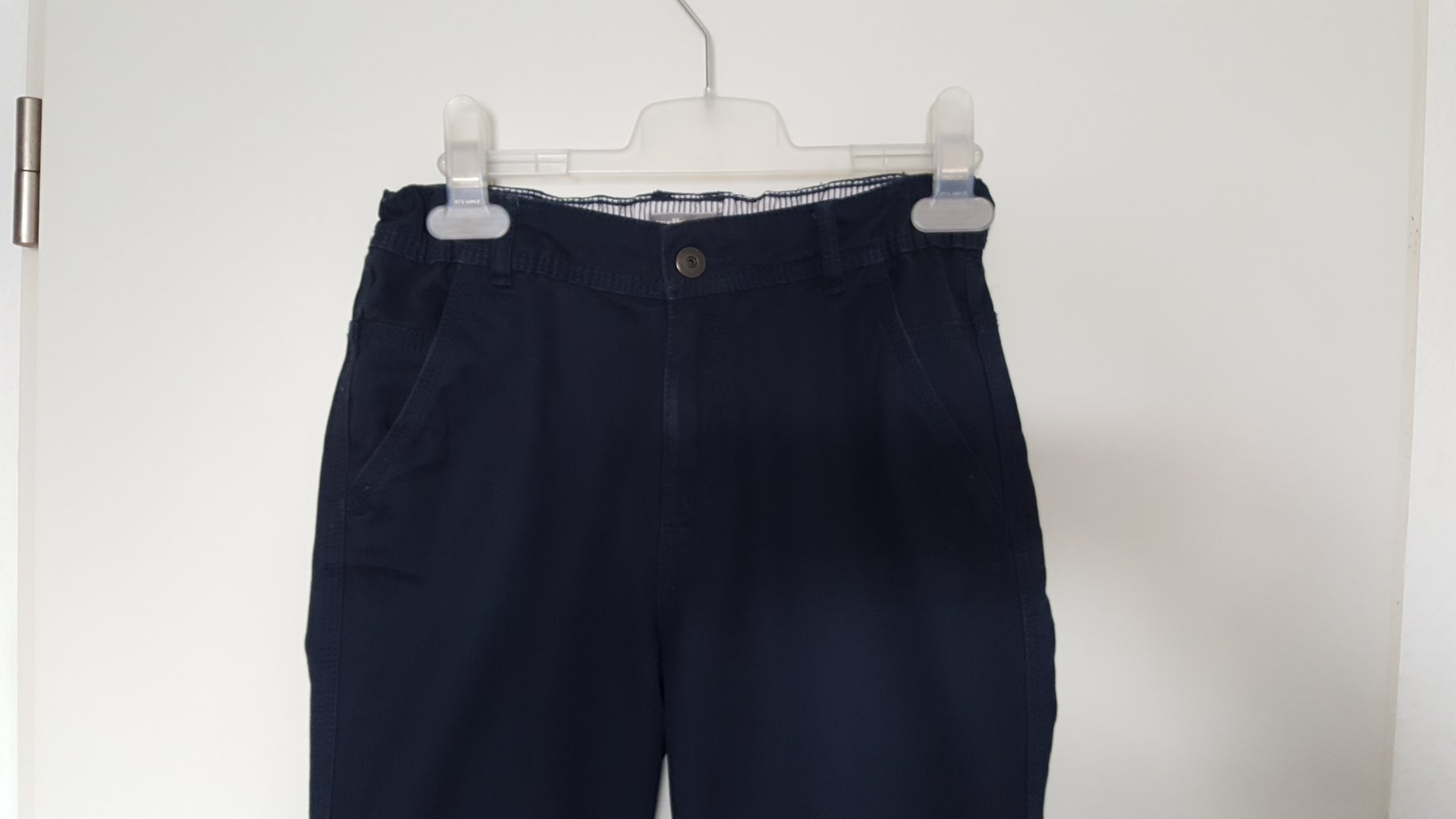 404. Stoffhose von Vertbaudet, Gr. 152, dunkelblau