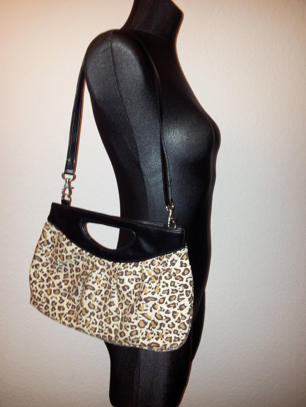 Tasche mit Leoprint
