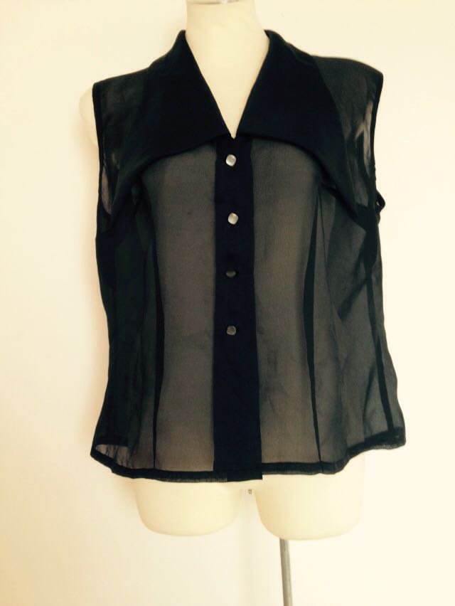 Exclusive Transparente Bluse 


