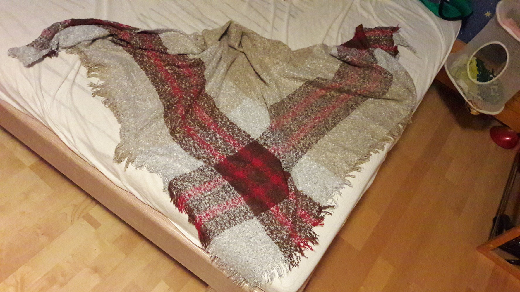 Tuch groß weich Fransen rot grau braun