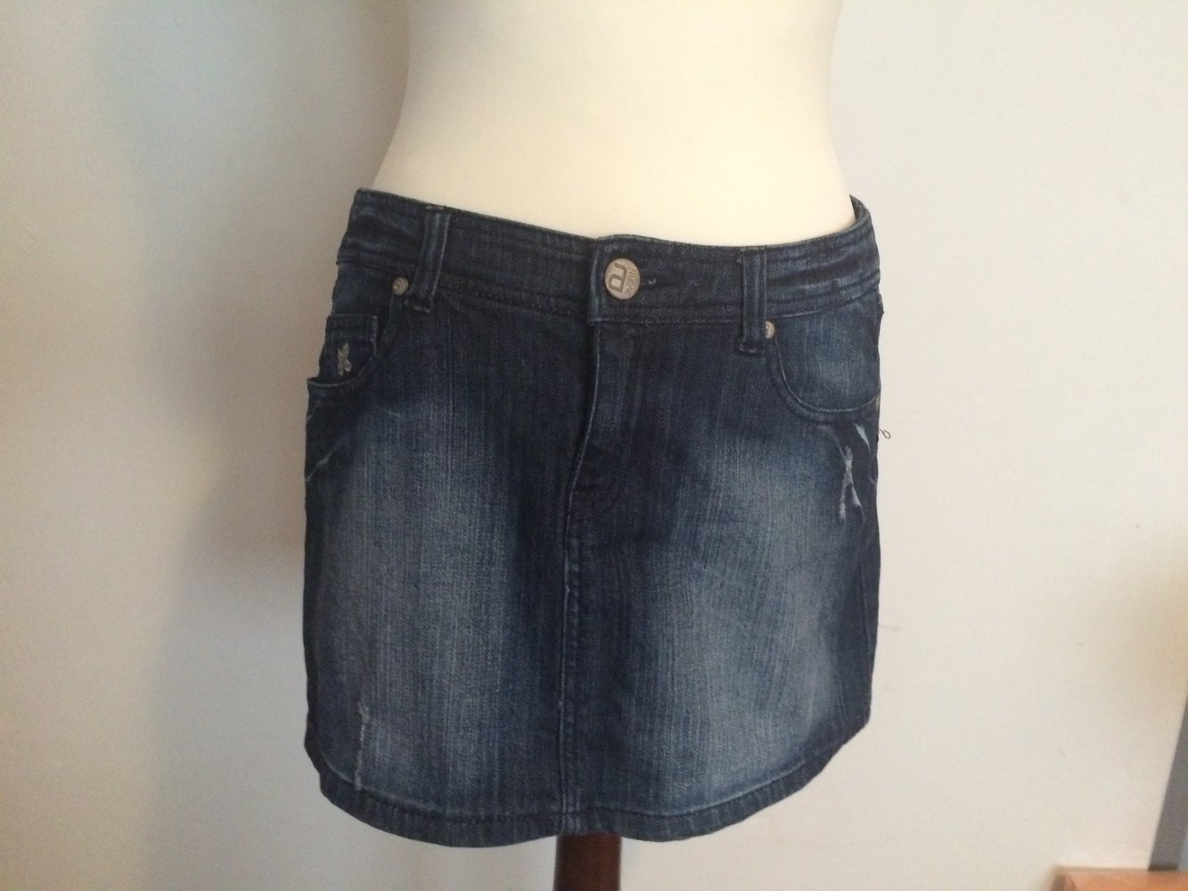 Jeansrock ausgewaschen