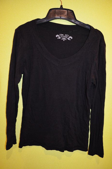 schwarzes Basic Shirt