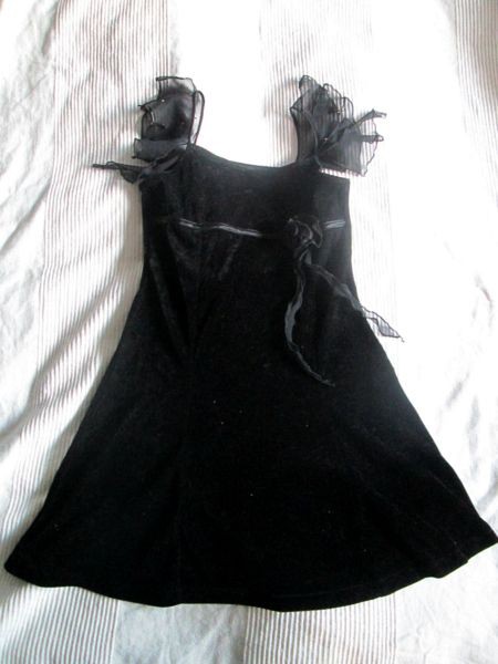 Samt-Minikleid *Kleid *Rose* *Schwarz* *Gothic* *Batcave* *Mera Luna*