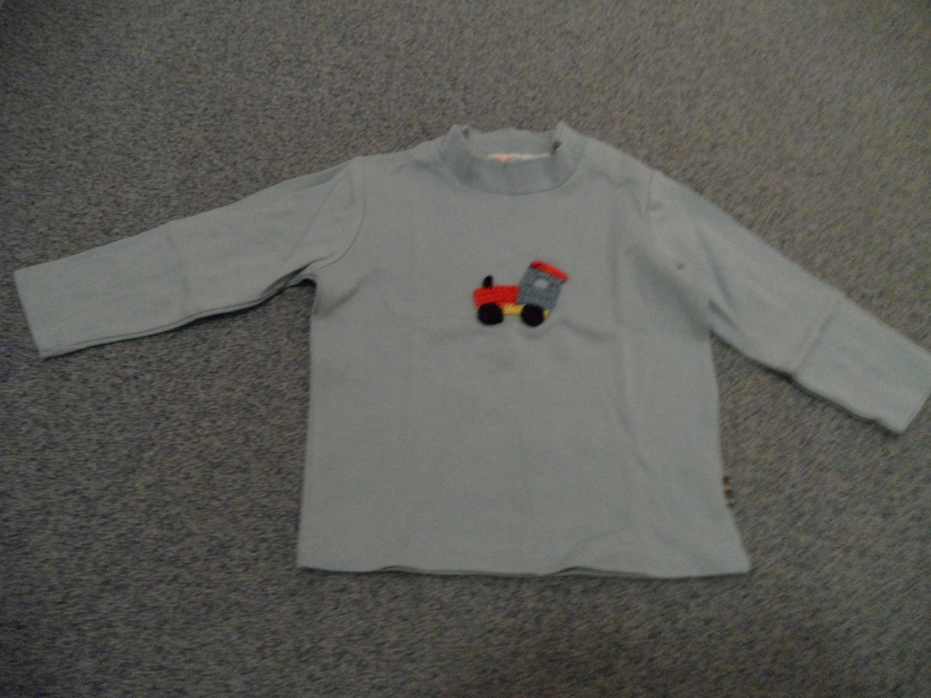 nucleo Langarmshirt mit Lok Häkellok Applikation DIY