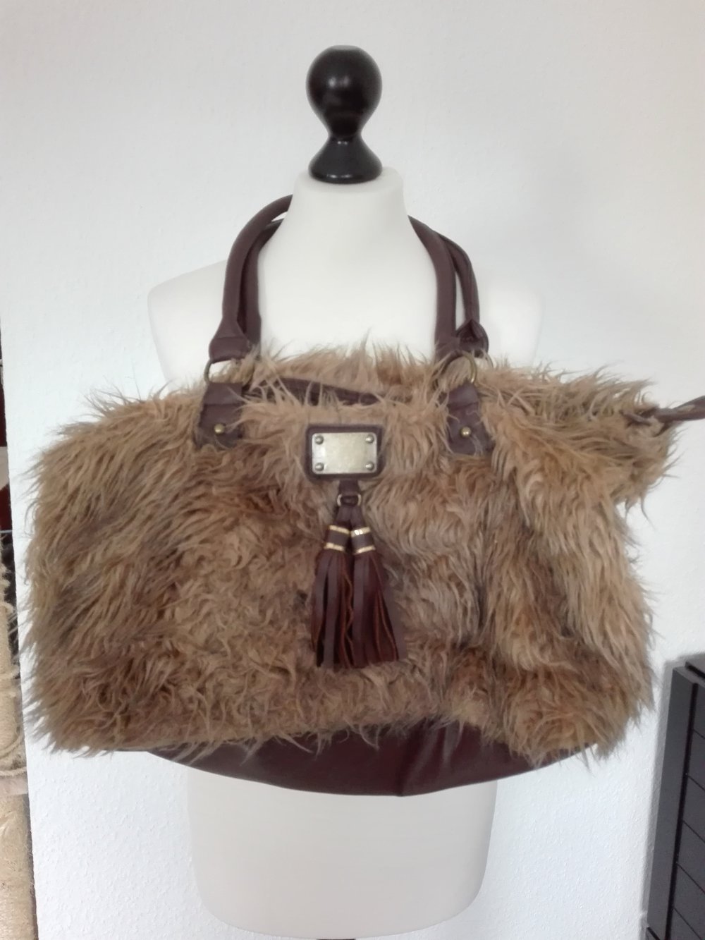 Primark Tasche mit Kunstpelz