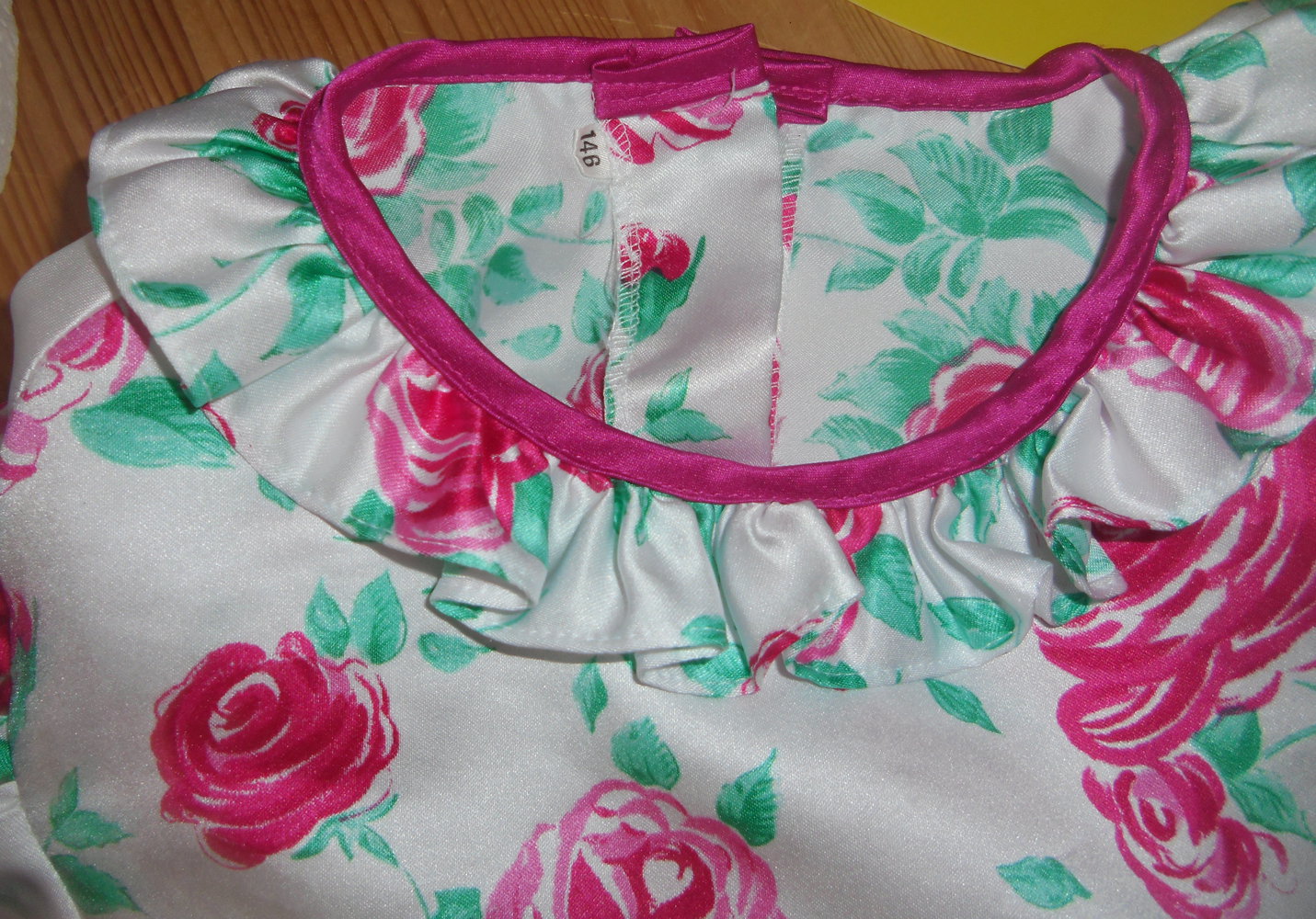 Kleid auch als Kostüm Gr.146  