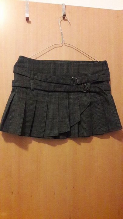 Minirock Schulmädchen