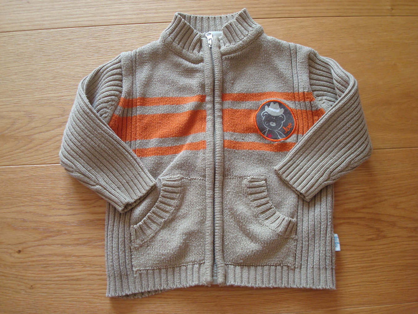 schöne Strickjacke Gr. 80