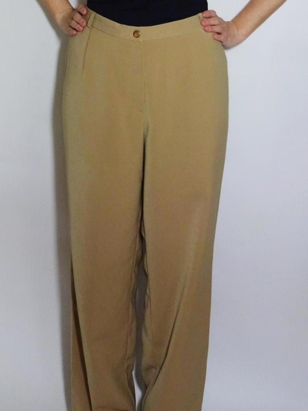 Braune Stoffhose Weit Marlene Beige Gr. 42 Gr. M
