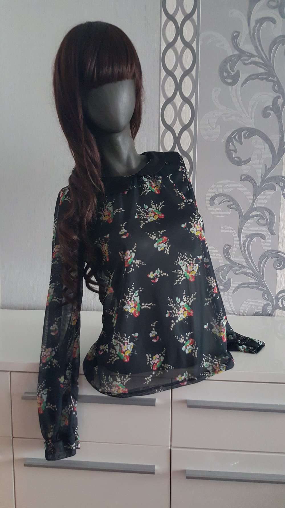 Peter Pan Bluse Schwarz mit Blumen bunt M 38 evtl. L 40 Neu