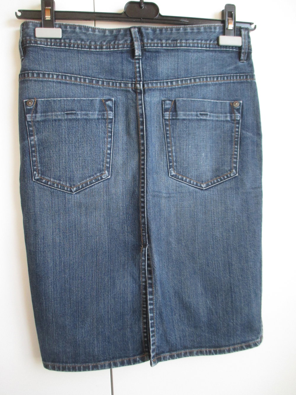 Closed; Jeansrock, W 27. Gr. 36, neu mit Etikett