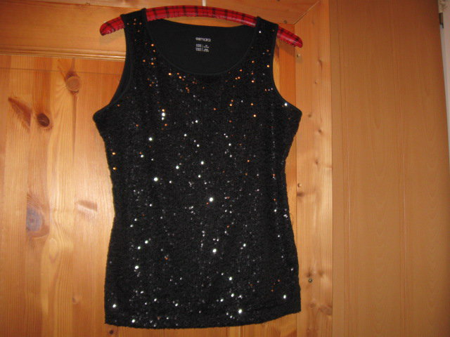 *** Tolles Top mit Pailletten ***